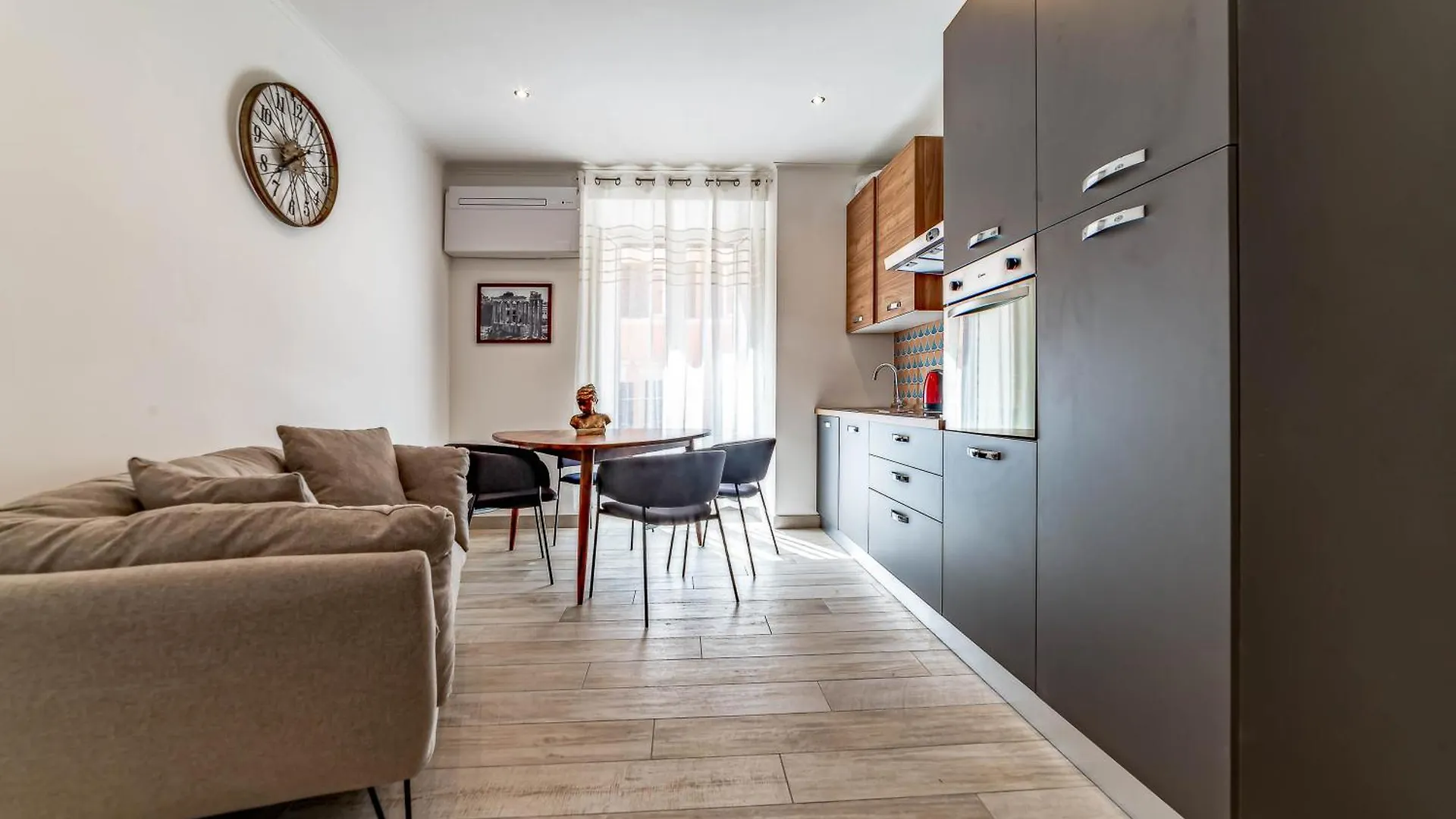 Michelangelo Luxury Rooms - Colosseo - Wifi Rome